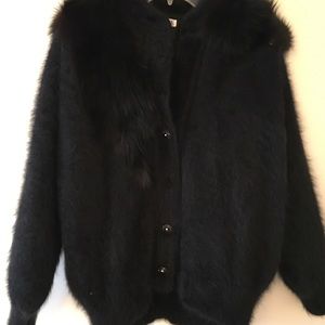 On-Time Black Jacket with Fox Fur - L/XL